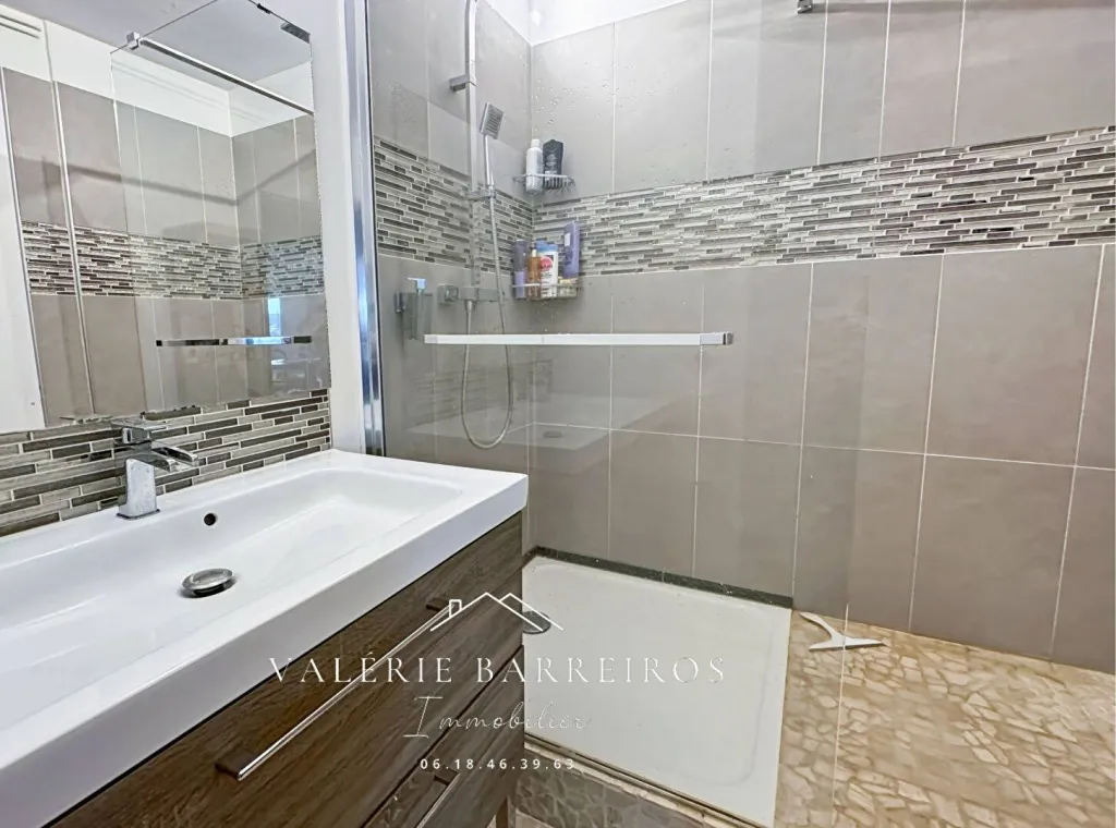 A SAISIR BEL APPARTEMENT DE 102 M² SUR LA COMMUNE DE ST AUBIN LES ELBEUF 76410