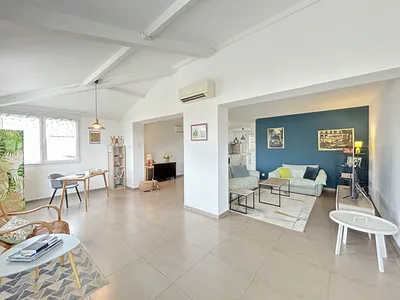 Estimation et mise en vente d’une maison de plain-pied avec terrasse et jardin à Six-Fours-les-Plages dans le Var