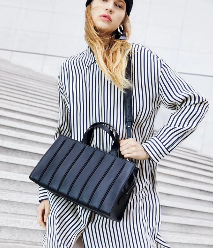 Grand sac boston withney bag en cuir souple