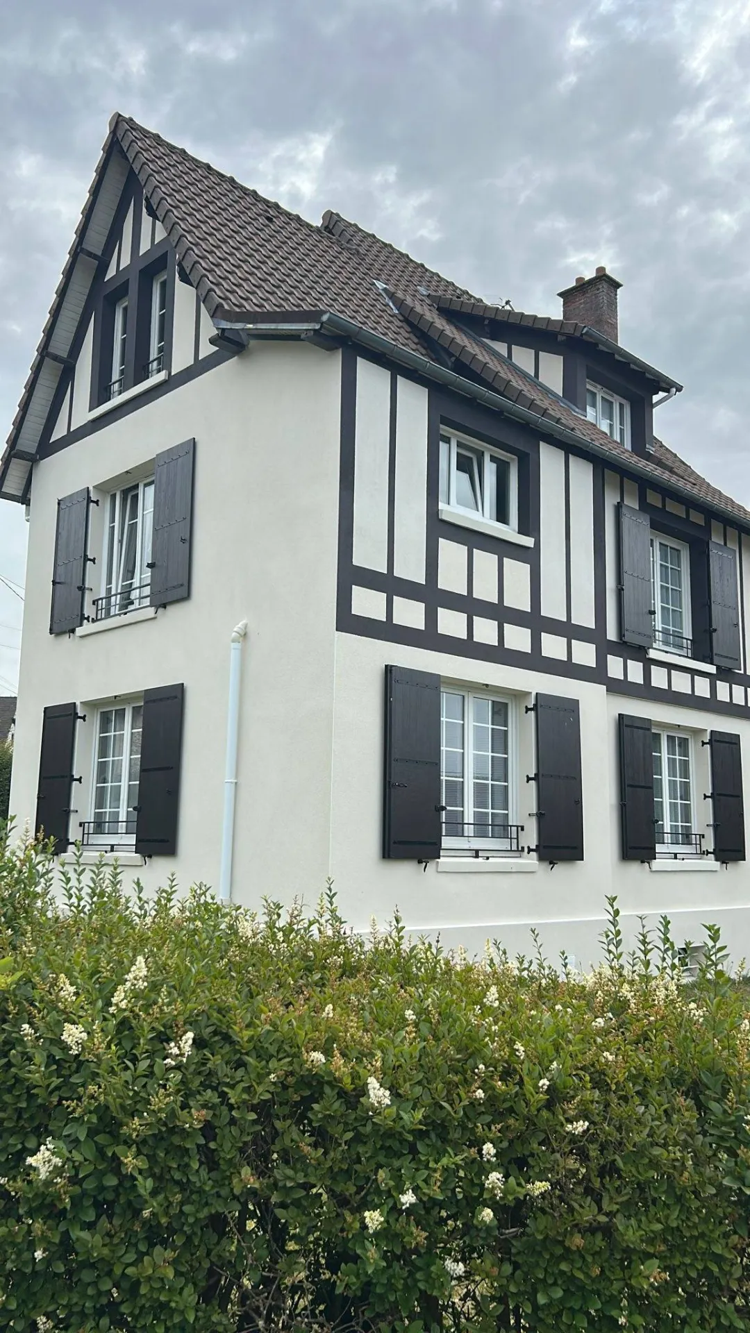 Le ravalement aspect colombage pour conserver le cachet de la façade et l'aspect d'origine, un savoir-faire unique