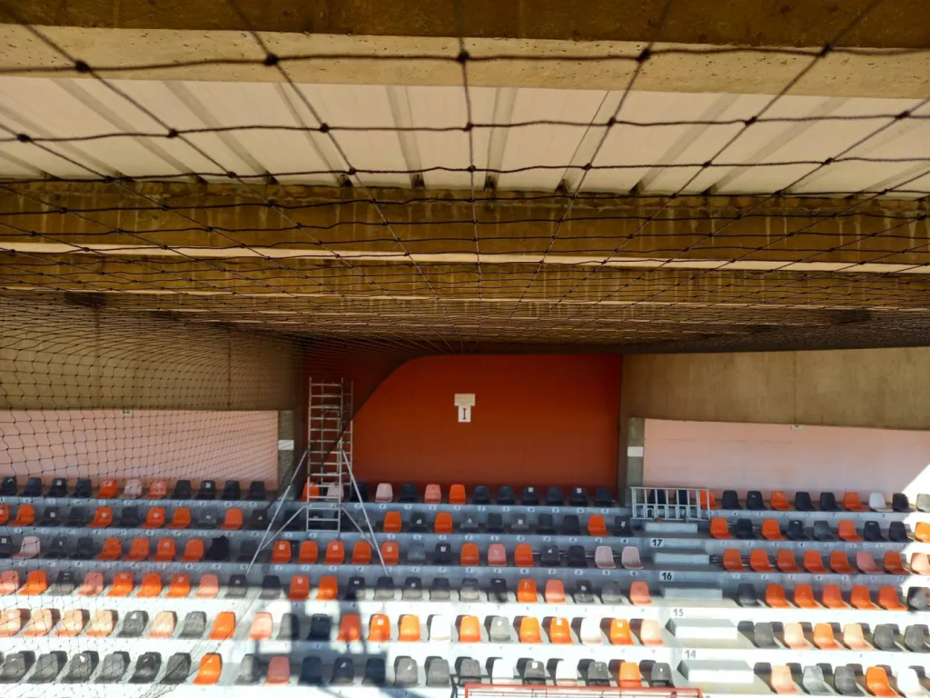 anti pigeon martigues stade