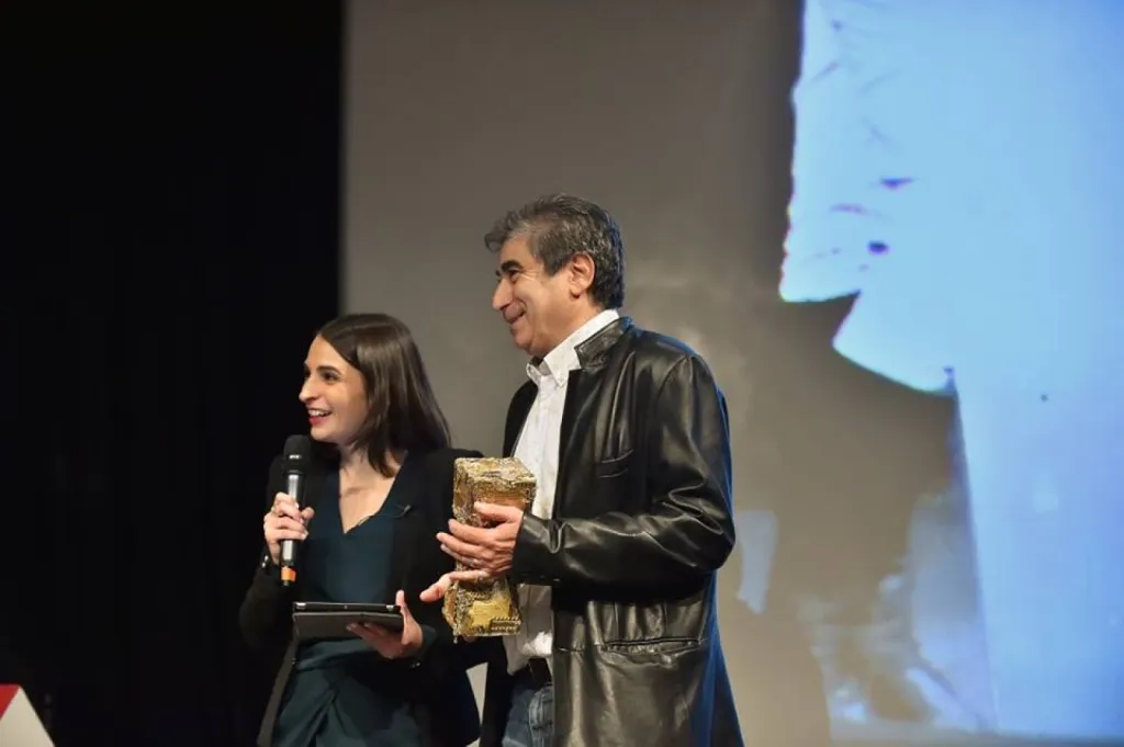 Patrick kaiserlian gérant de l'echoppe d or et du comptoir universel de l or