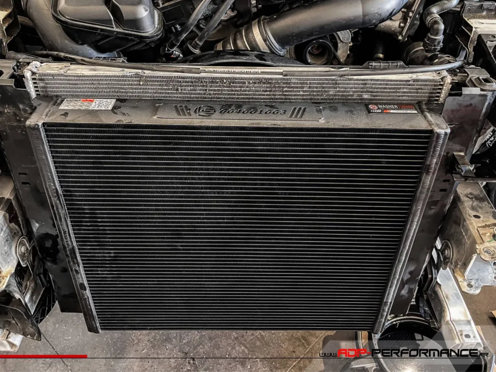 Installation Radiateur Wagner water cooling BMW M140 i B58 | ADP Performance Salon de Provence