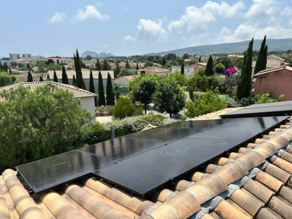 Etude offerte et personnalisée pour la pose de vos panneaux solaires Dualsun 