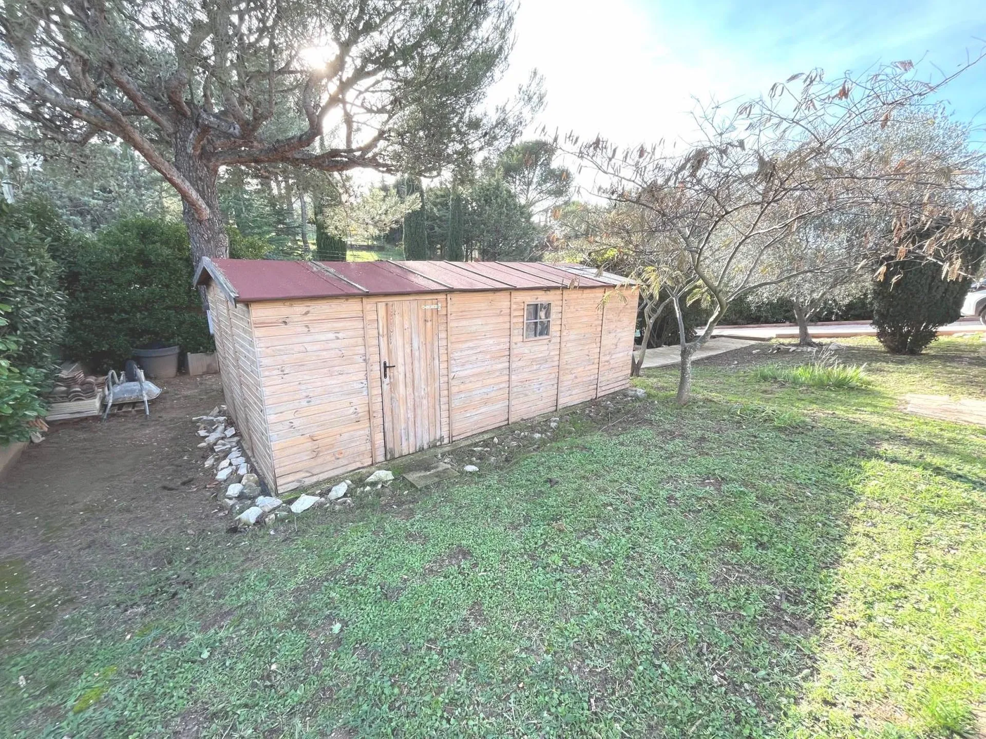Villa, Maison à vendre Roquefort la Bédoule proche village, au calme, de plain pied, sans vis à vis, avec piscine - bien immobilier