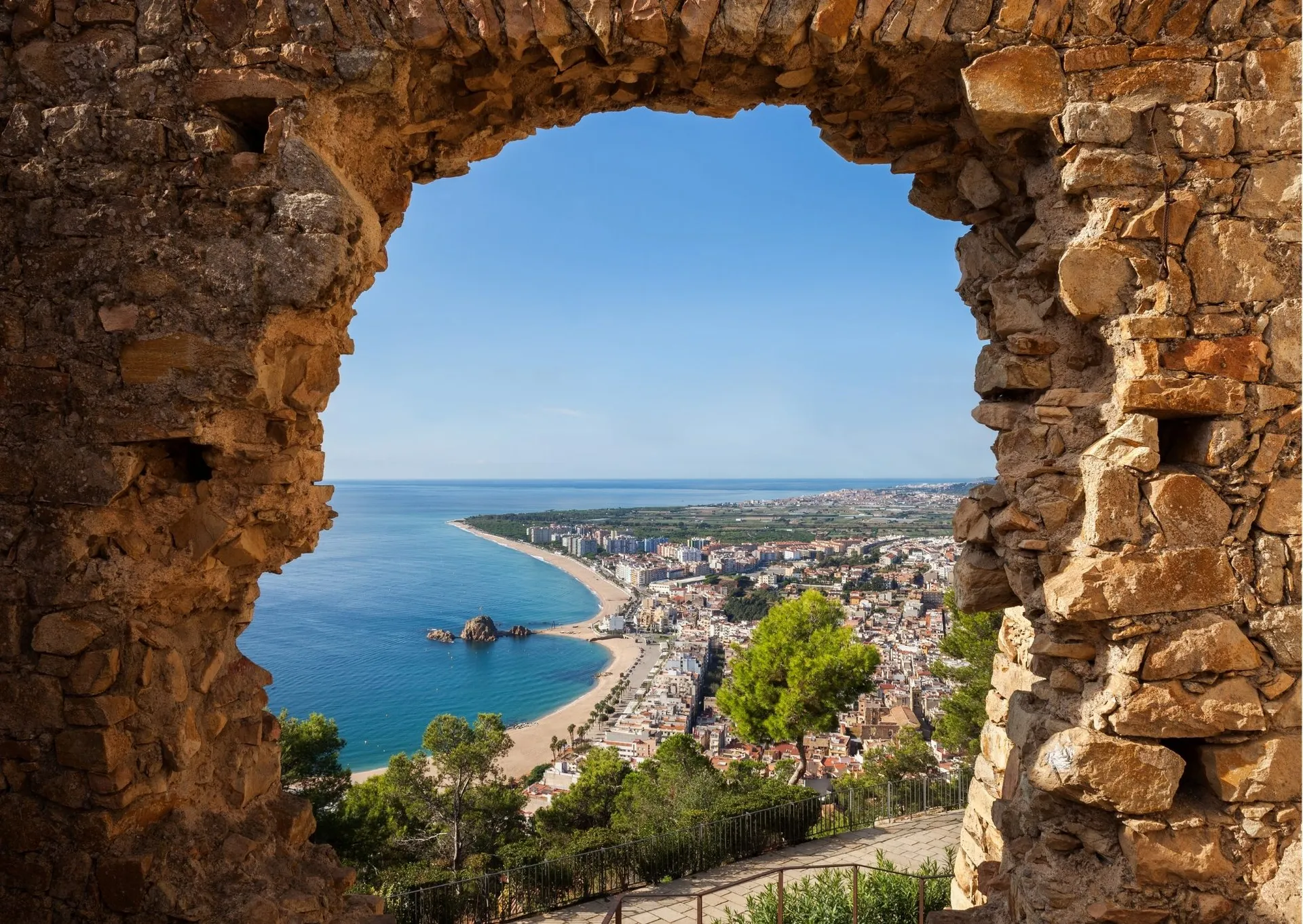 Destination Mariage unique sur la Costa Brava proche de Barcelone avec une agence de Wedding Planner haut de gamme 