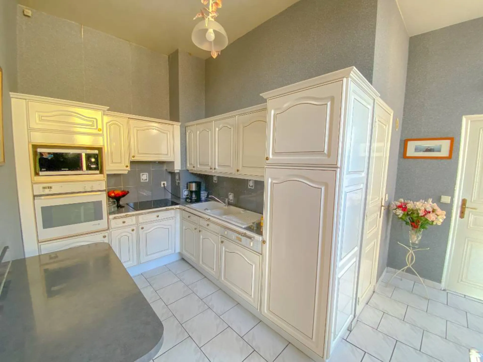 Cuisine aménagée et équipée