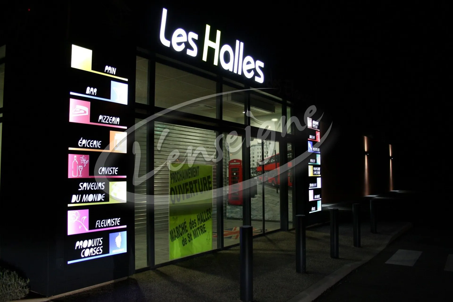 Lettres lumineuses st mitres les rempart