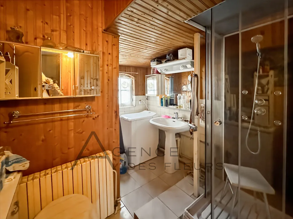 A vendre maison ancienne à rénover 78 m² sur un terrain de 472 m² sur la commune de Saint-Aubin-les-Elbeuf 76410