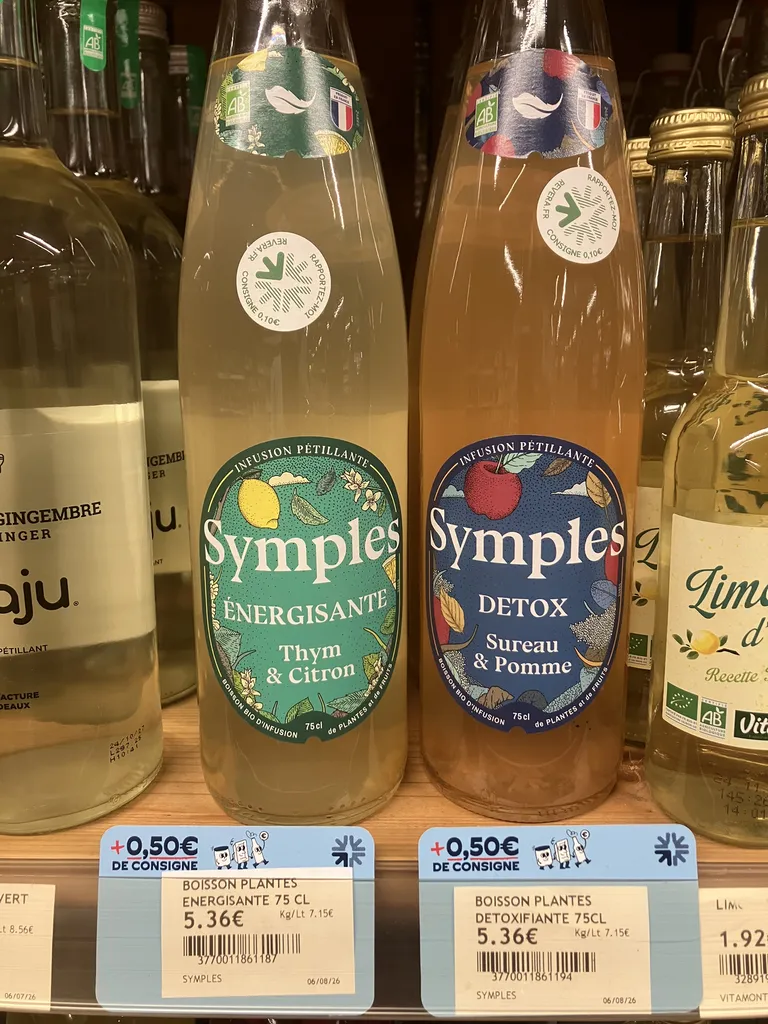 Infusions pétillantes bio et consignées Symples à Belleville : où les trouver chez Saveur Nature