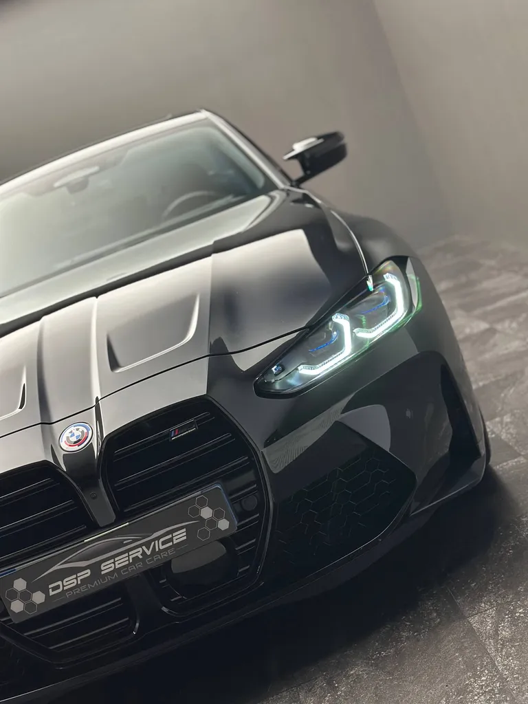 Lustrage brillance sur une BMW M3 Compétition à notre atelier au Mans (72)