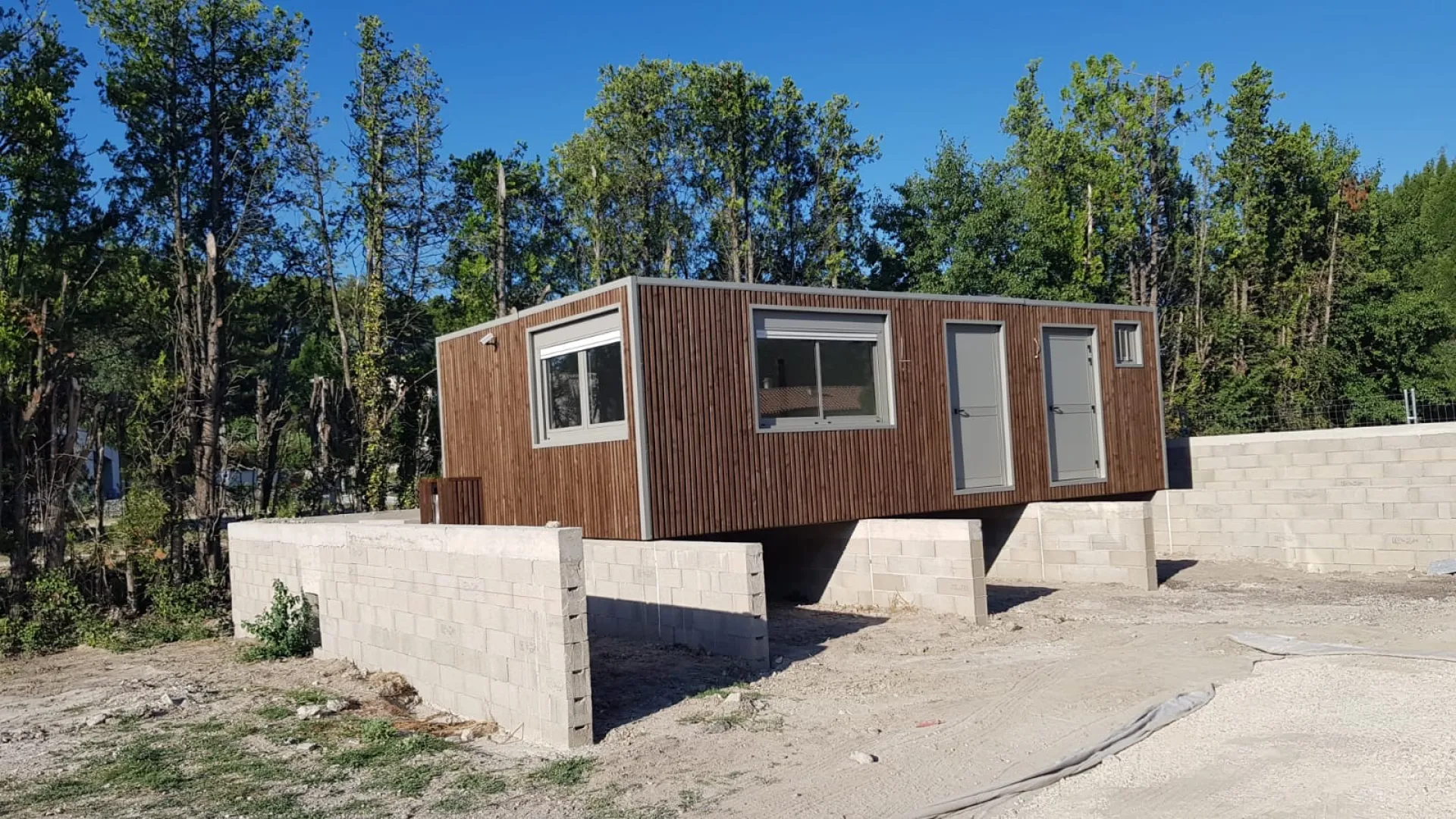 Vente de structures modulaires de chantier d'occasion