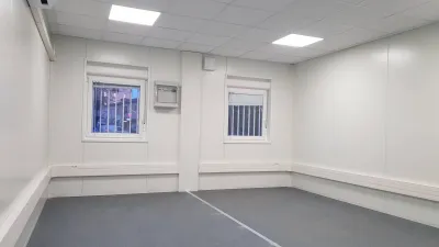 Salle de formation pour personnel du SDIS en structures modulaire à Saint Remy de Provence