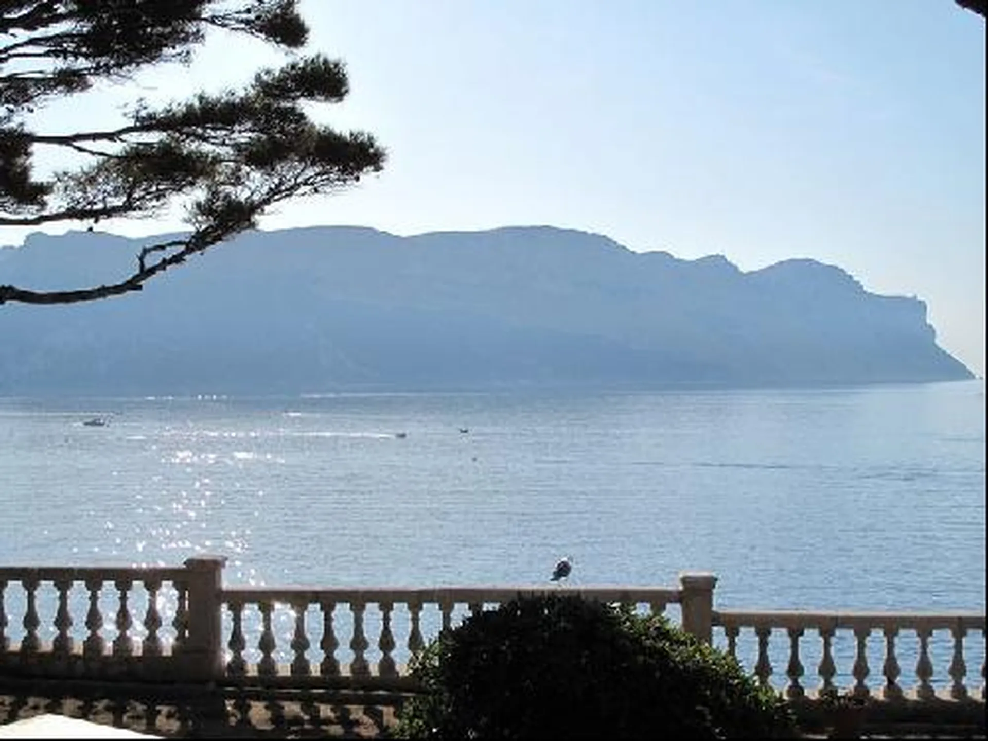 Propriété les pieds dans l'eau Cassis Front de mer les pieds dans l'eau