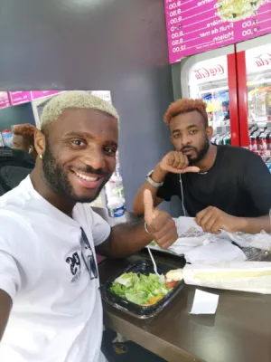 Avec mon gars et professeur Afro new style Nw