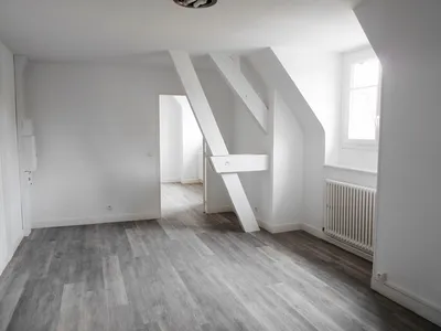 APPARTEMENT 2 PIECES EN CENTRE-VILLE Région LISIEUX Pays d'Auge, Calvados 14