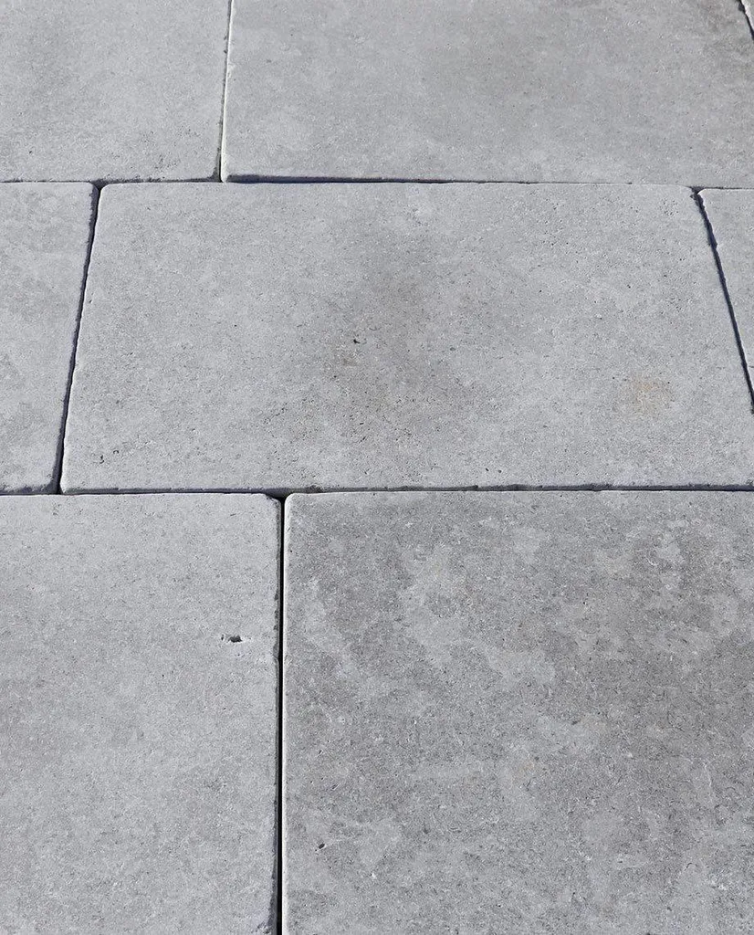 DALLAGES EXTERIEURS SAHARA GRISE VIEILLIE 