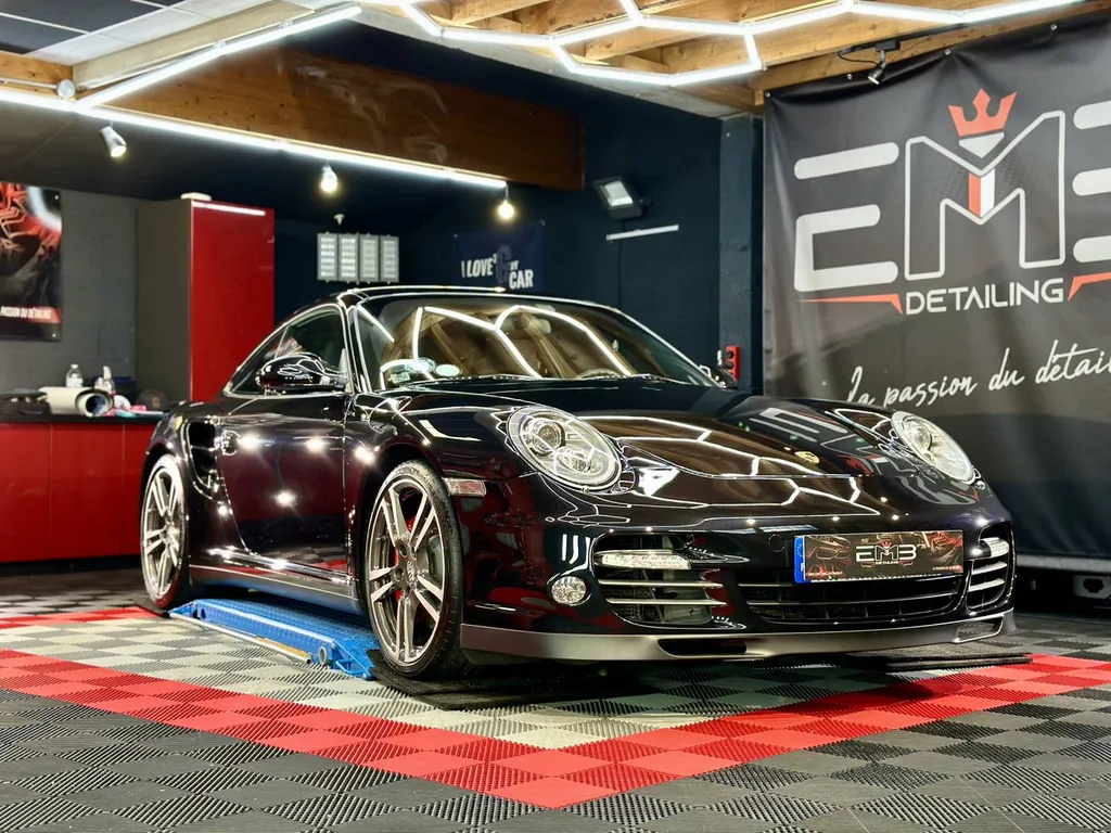 Faire poser une protection sur sa carrosserie à Lyon