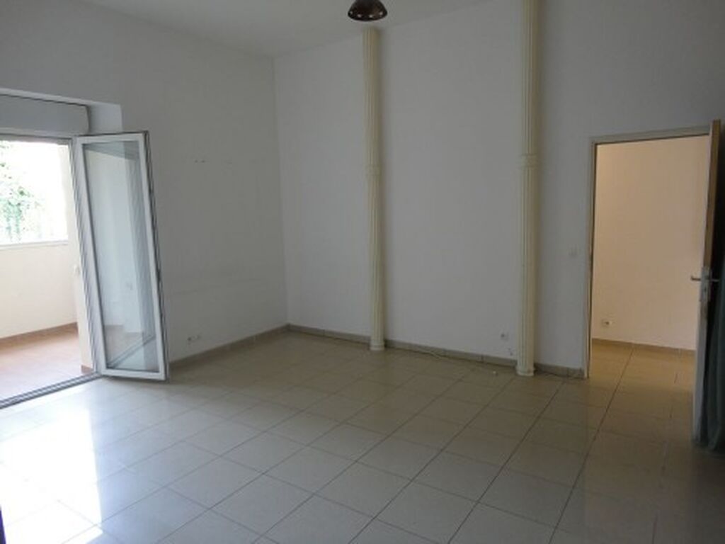 Vente appartement 4 Roquefort La Bédoule avec terrasse et piscine