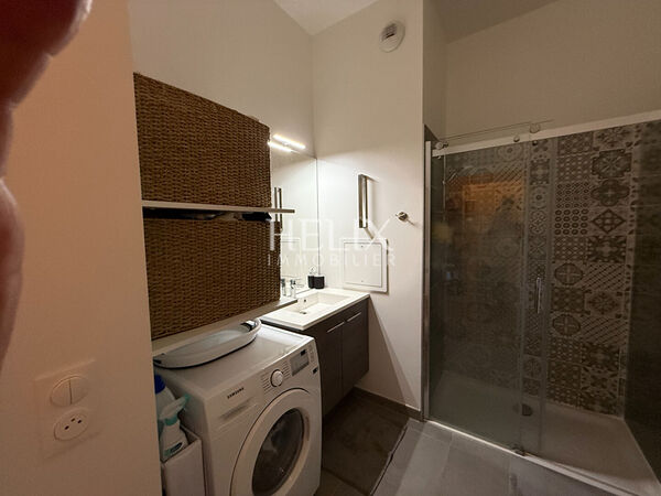 Magnifique appartement 2  pièces de 42M² habitable extrêmement bien agencé à Saint-Germain-en-Laye.