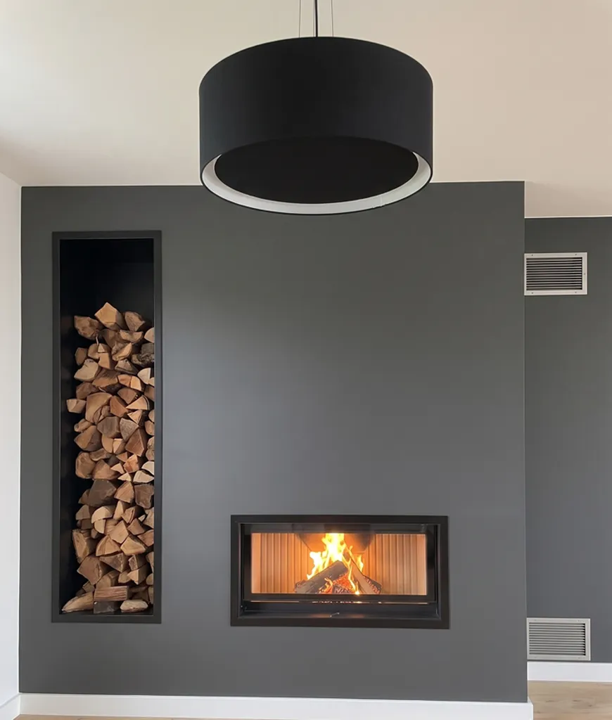 Installation d'une cheminée contemporaine sur mesure avec foyer Brunner sur Arcachon