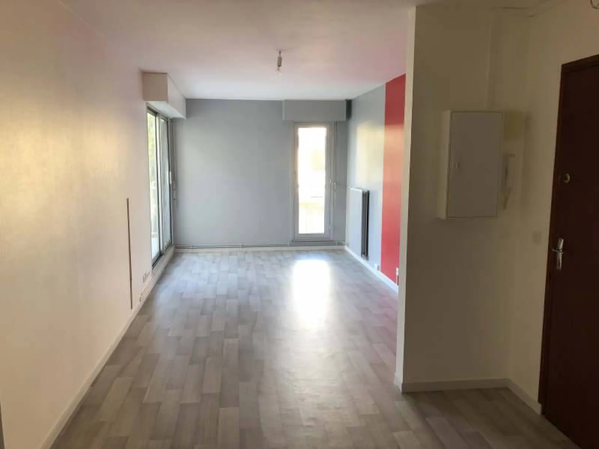Situé au 40 bis rampe Bouvreuil à Rouen