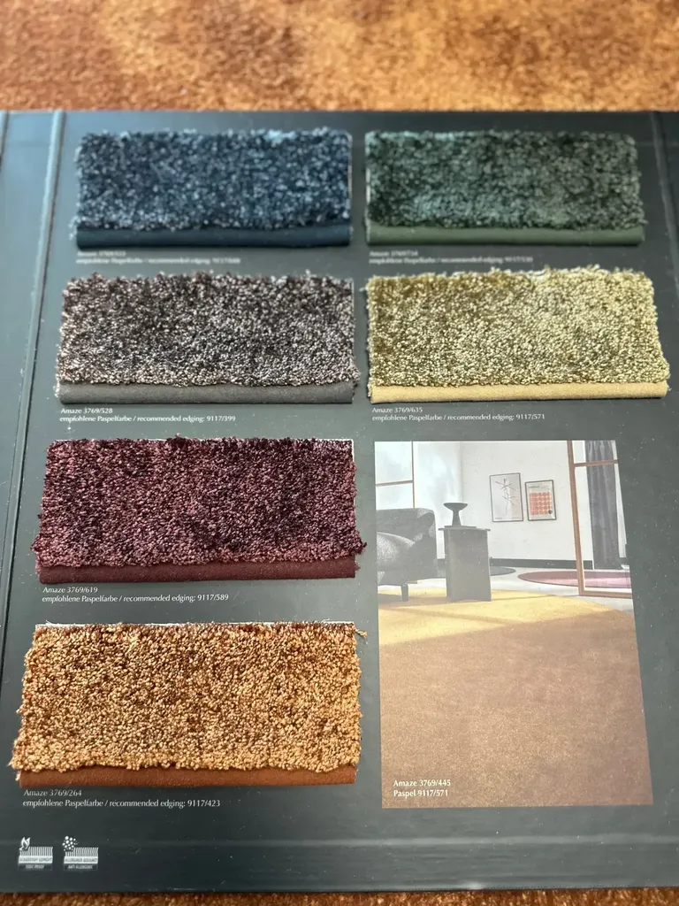 Moquette Amaze de chez JAB avec palette de couleurs riche et personnalisée pour hôtel et villa de luxe à Annemasse près de Genève