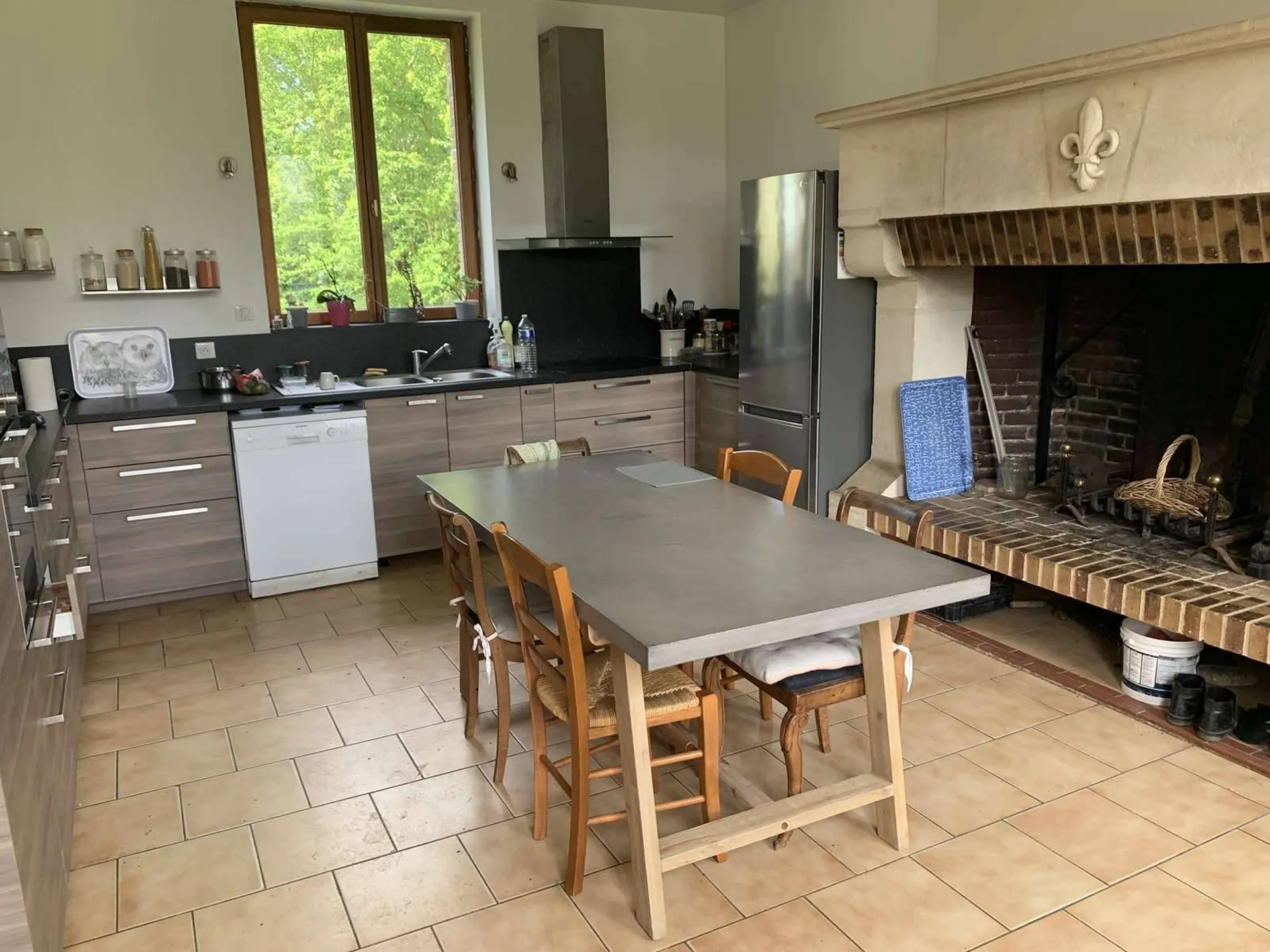 A vendre - Dans la région de BERNAY (27300) : une propriété équestre avec 3 HA 80 A de terrain