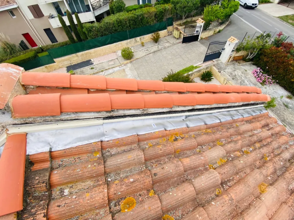 pose de solin en plomb près de martigues