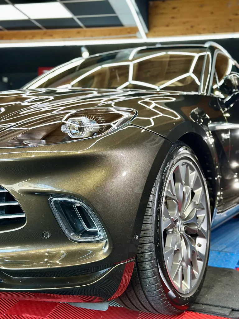 DETAILING auto protection carrosserie Aston Martin DBX sur Limonest 