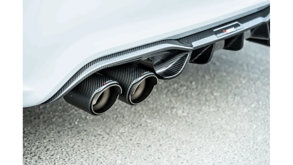 echappement sport akrapovic homologué