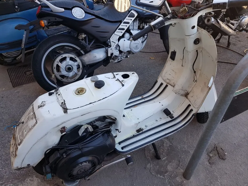VESPA PX RESTAURATION