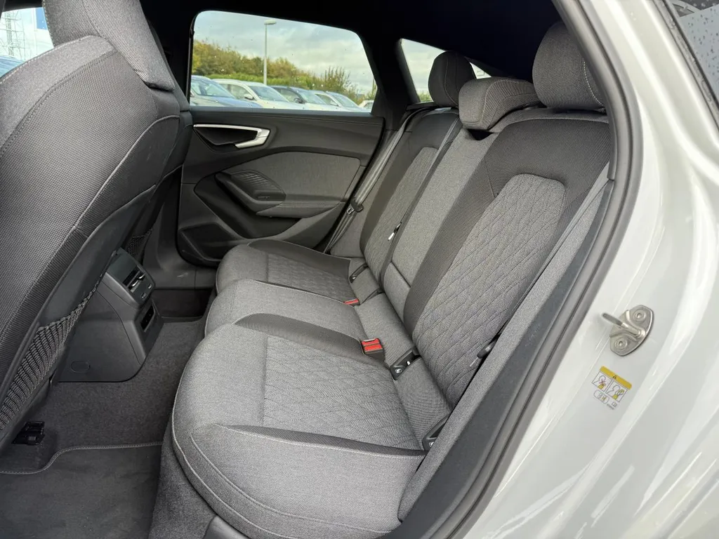 Audi A5 Avant occasion S line 204ch S-tronic disponible près du Havre - Caudebec Automobiles Myauto.fr