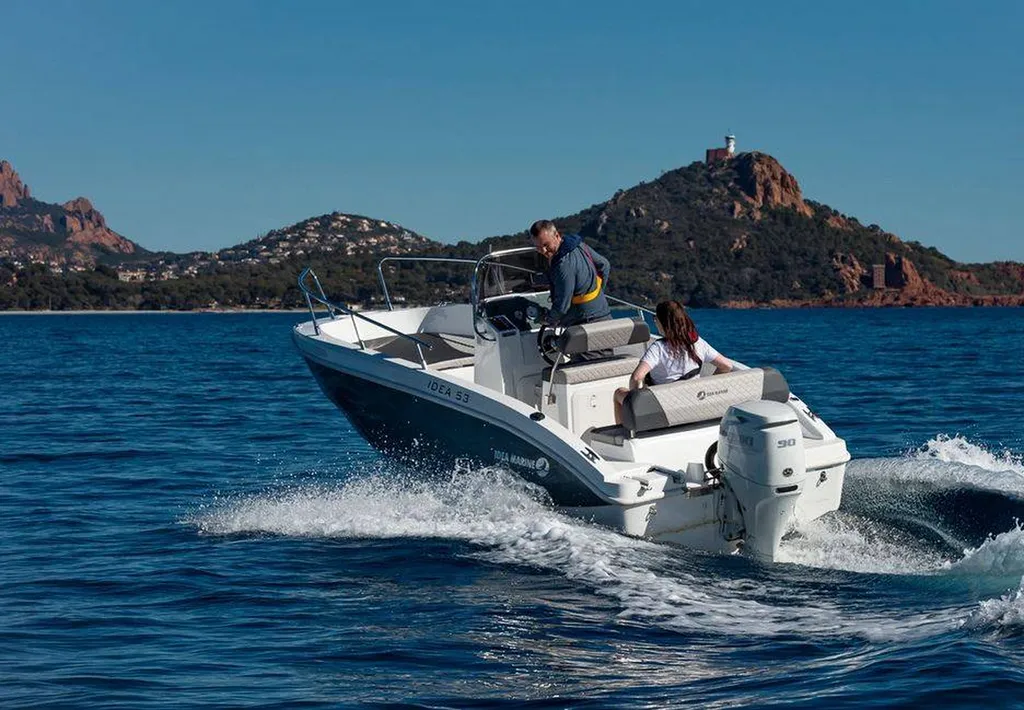 Bateau à moteur Idea 60 open en vente dans le Var