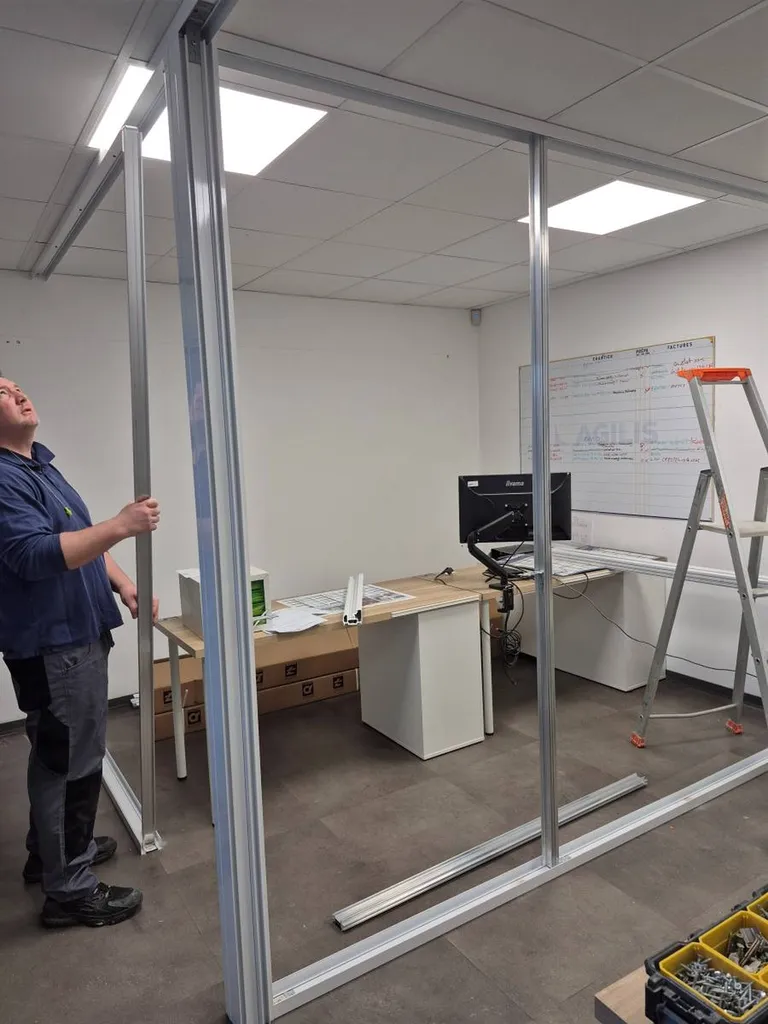 Installation de cloisons de bureau-Vitrolles