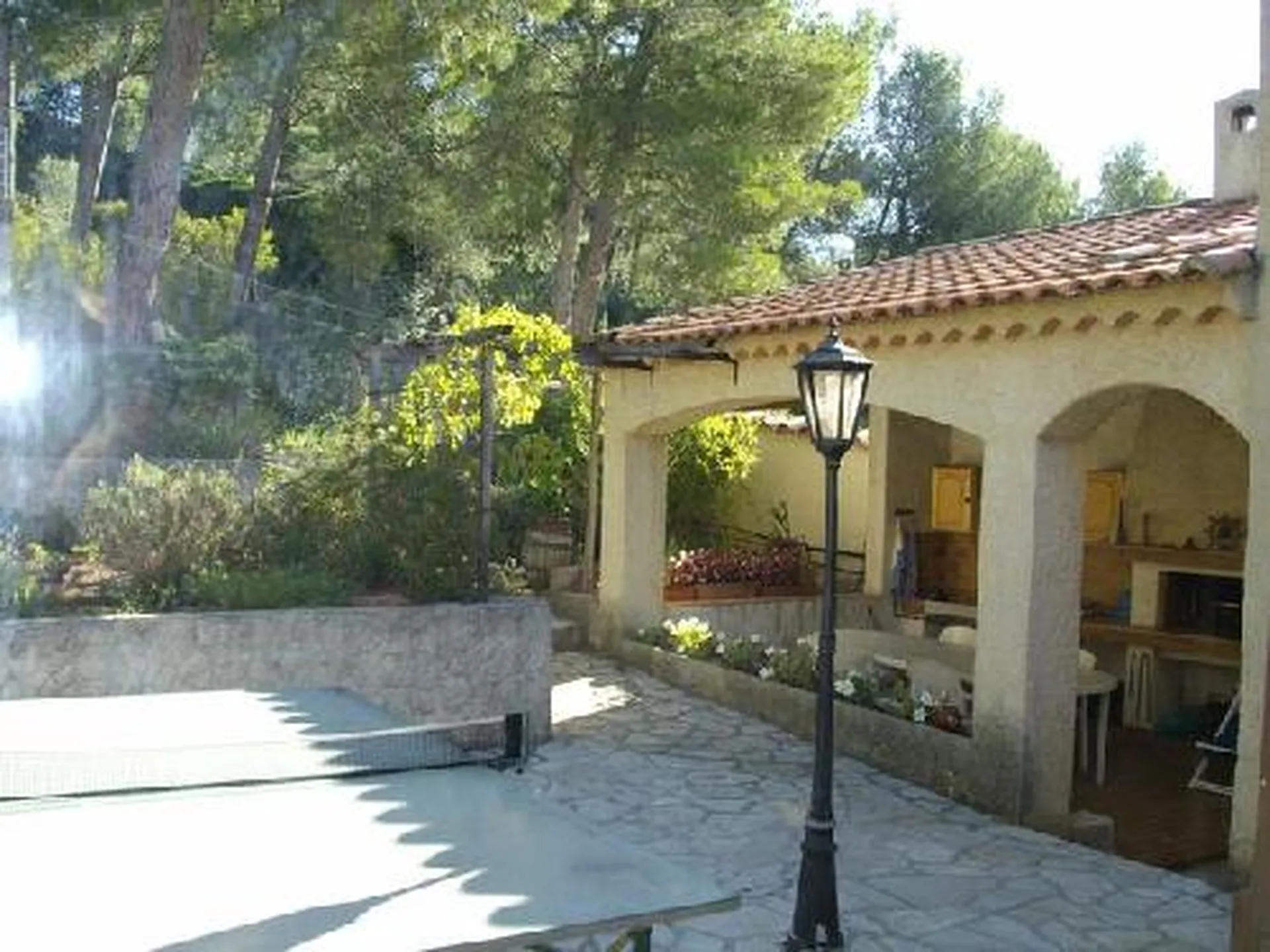 Vente villa Roquefort La Bédoule proche village avec piscine et vue dégagée