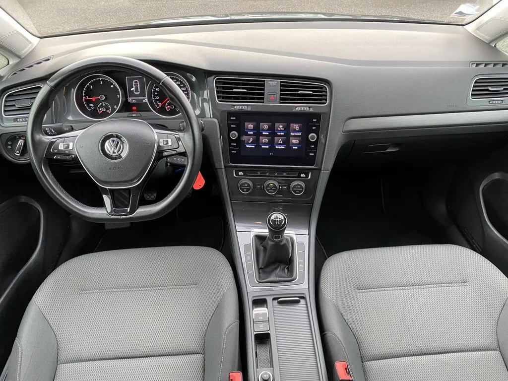 Volkswagen Golf 1.6 TDI 115 Confortline Business d'occasion à vendre près du Havre et Rouen (76)