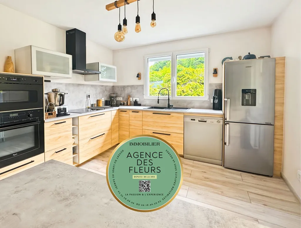 A vendre maison rénovée de 141 m² habitables sur un terrain de 970 m² sur la commune de TOURVILLE LA RIVIERE 76410