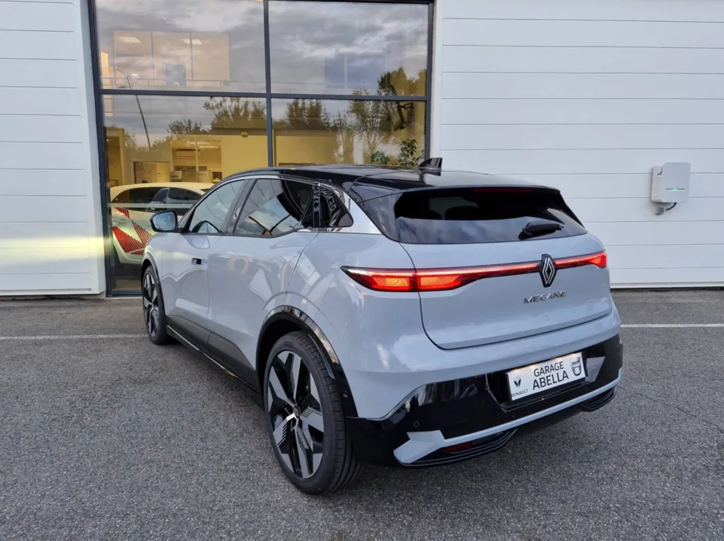 Nouvelle Renault Megane E-TECH 100% Electrique Techno EV60 220cv Charge Optimum occasion près de Toulouse en Occitanie