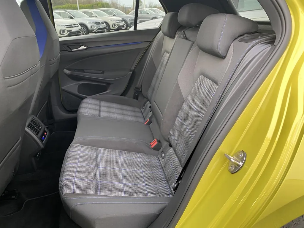 Volkswagen Golf GTE occasion hybride rechargeable 245ch au meilleur prix chez votre concessionnaire au Havre / Rouen