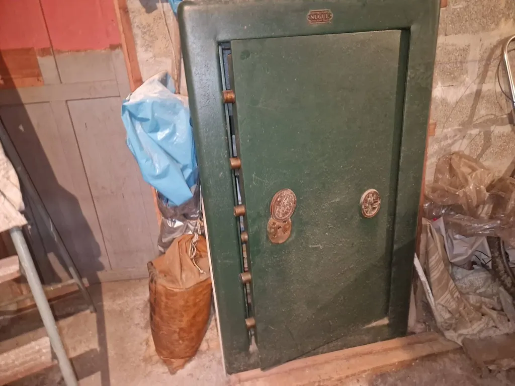 dépannage d'un coffre fort bloqué par technicien sur montdidier