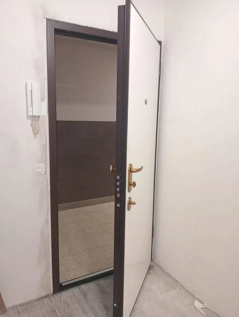 Installation d'un bloc porte palière blindée à Lyon 9 