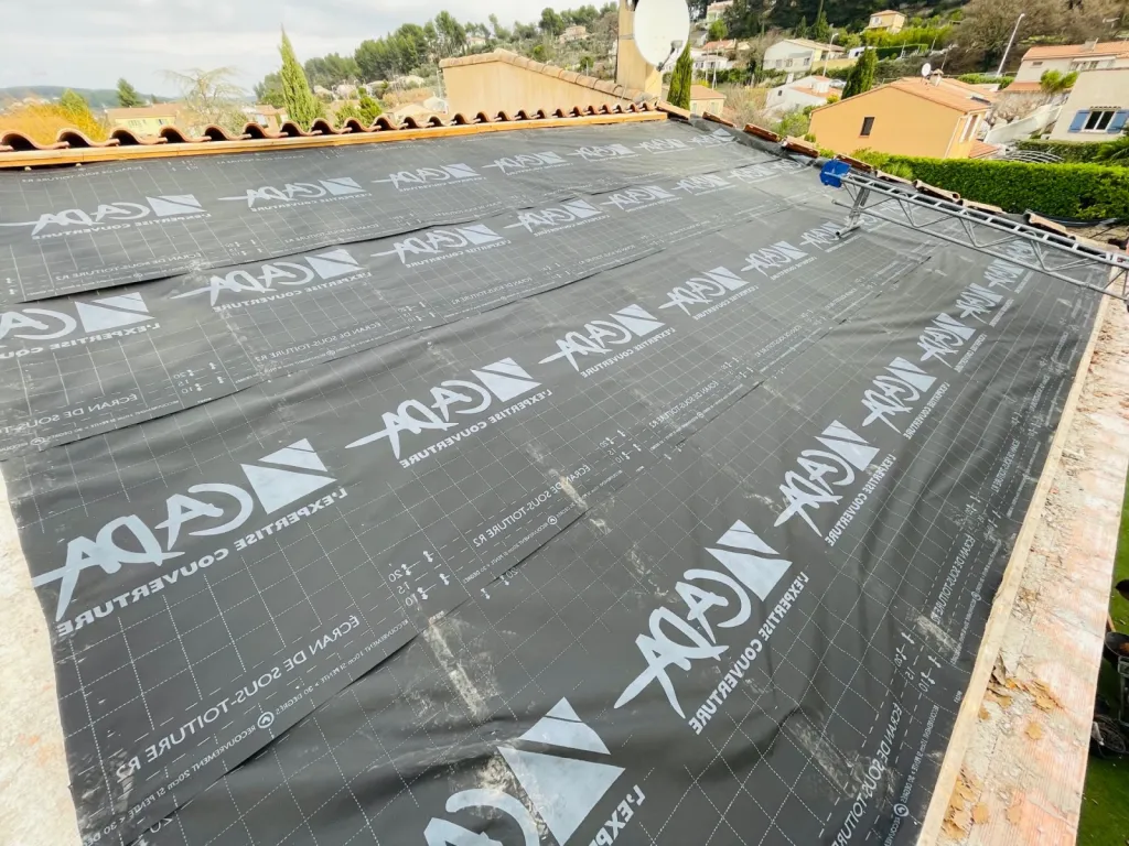 Réfection d’une toiture de maison sur Gardanne près de Aix en Provence