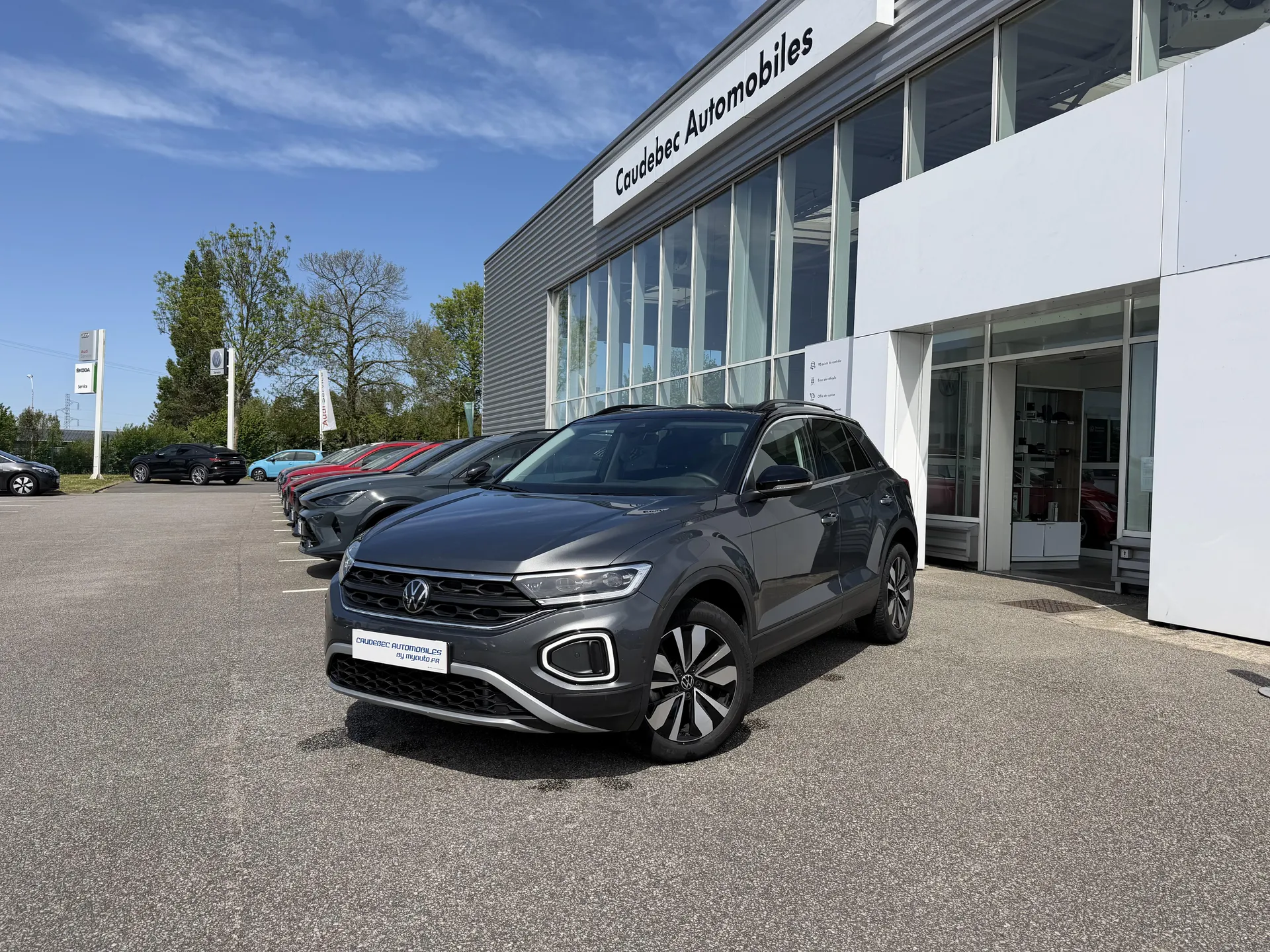 Achat voiture occasion près du Havre : découvrez notre Volkswagen T-Roc d’occasion récent à La Frénaye en Normandie