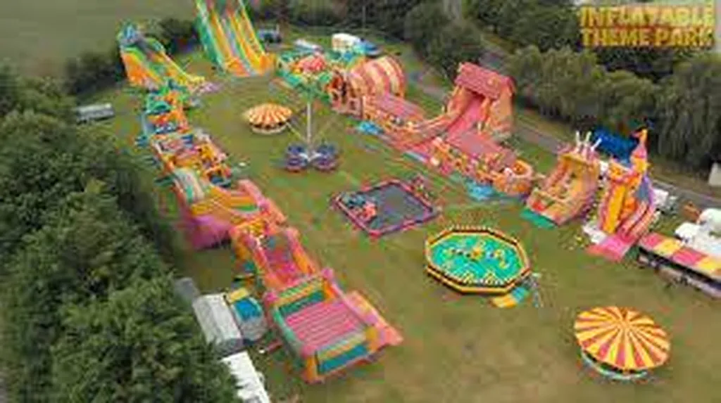 Park de structures gonflables en outdoor