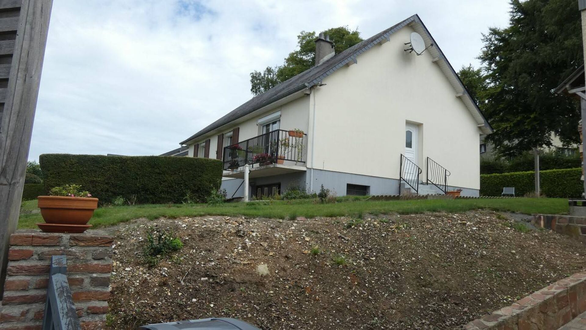 Pavillon de 90 m² dans un bourg tous commerces, proche de Dieppe