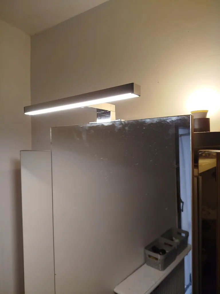 Remplacement de l'eclairage salle de bain IP44 à Montpellier par infiny elec