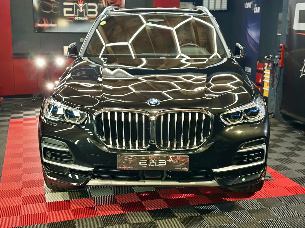 Traitement céramique Vaugneray proche de lyon spécialiste BMW X5