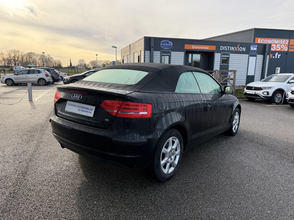 Audi A3 Cabriolet occasion à La Frénaye : voiture essence révisée proche du Havre, de Rouen et d'Yvetot.