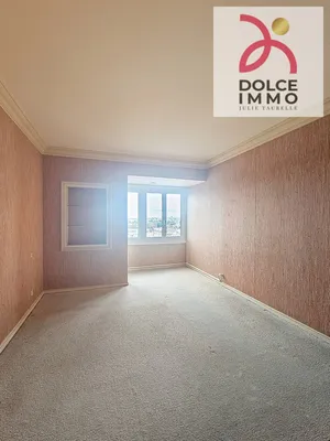 Cherche appartement à acheter ou à louer avec 3 chambres et un garage ou place de parking